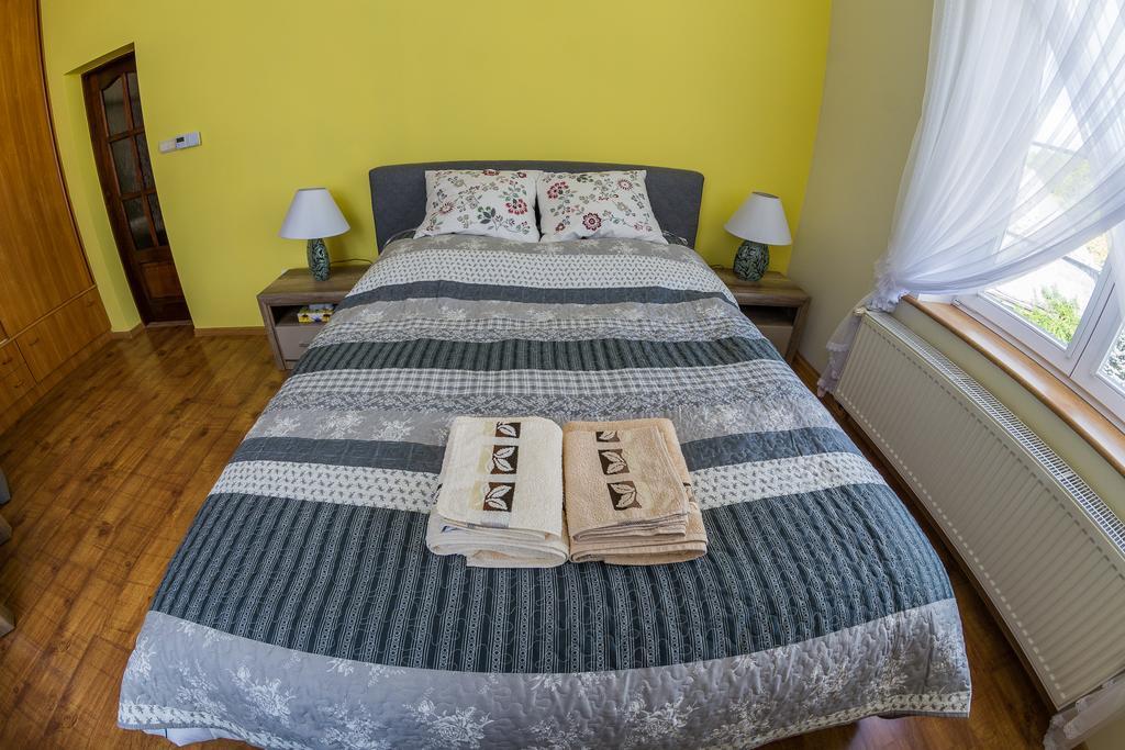 Apartament Zdrojowa 45 Kudowa-Zdrój Kültér fotó
